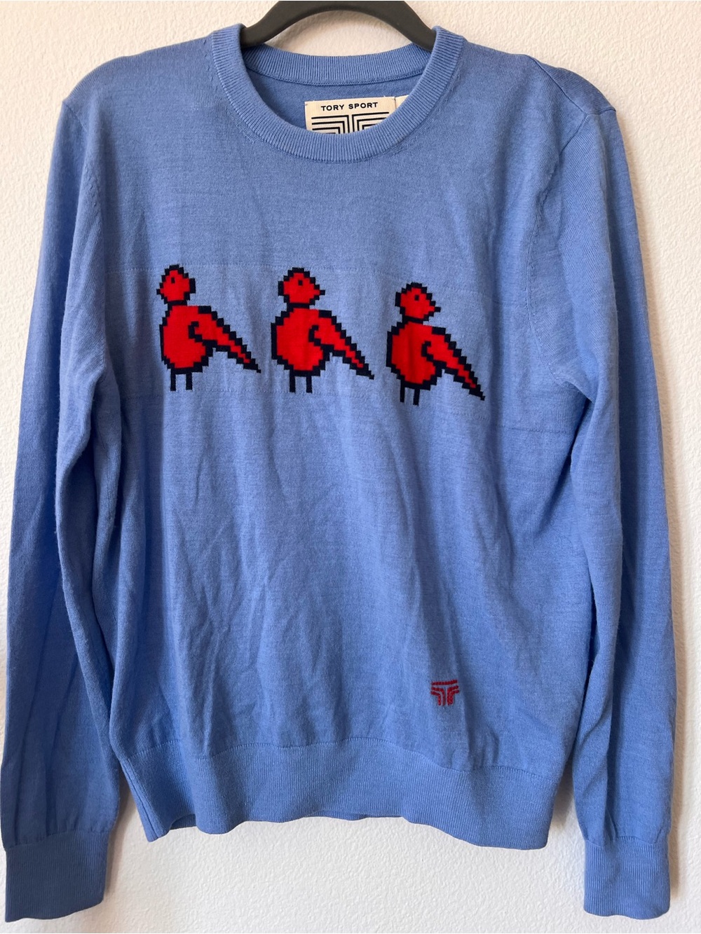 Tory Sport Light Blue Crewneck Birdie Golf Sweater with Red Bird Motif S NWOT - Picture 2 of 6